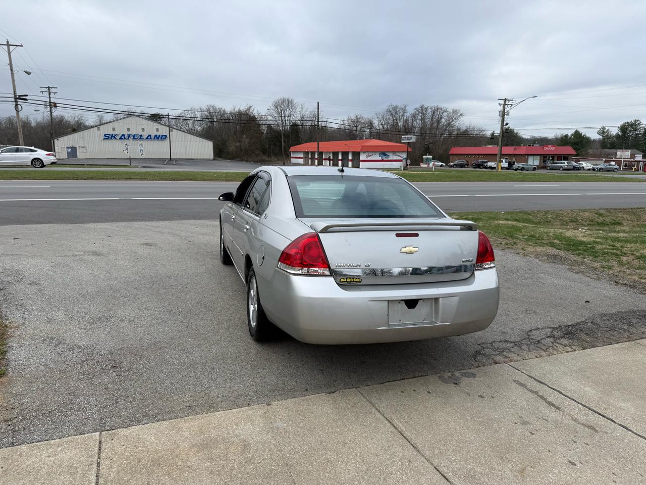 Chevrolet Impala 4dr Sdn 3.5L LT 2008