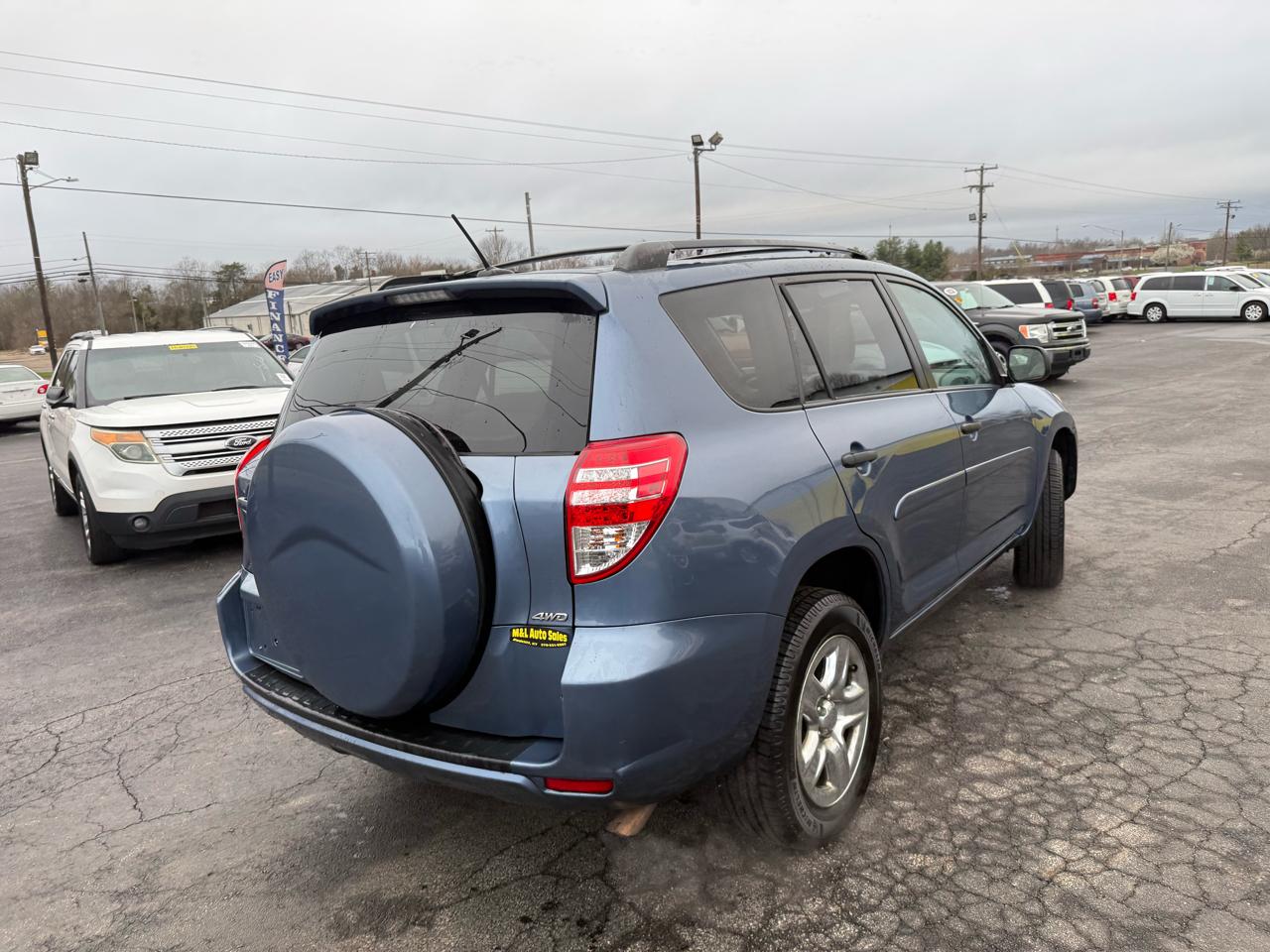 Toyota RAV4 4WD 4dr 4-cyl 4-Spd AT (Natl) 2011