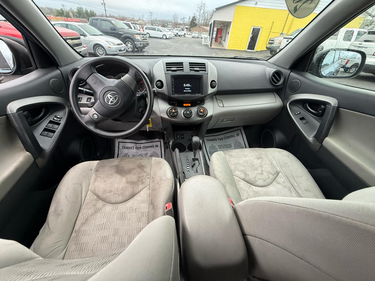 Toyota RAV4 4WD 4dr 4-cyl 4-Spd AT (Natl) 2011