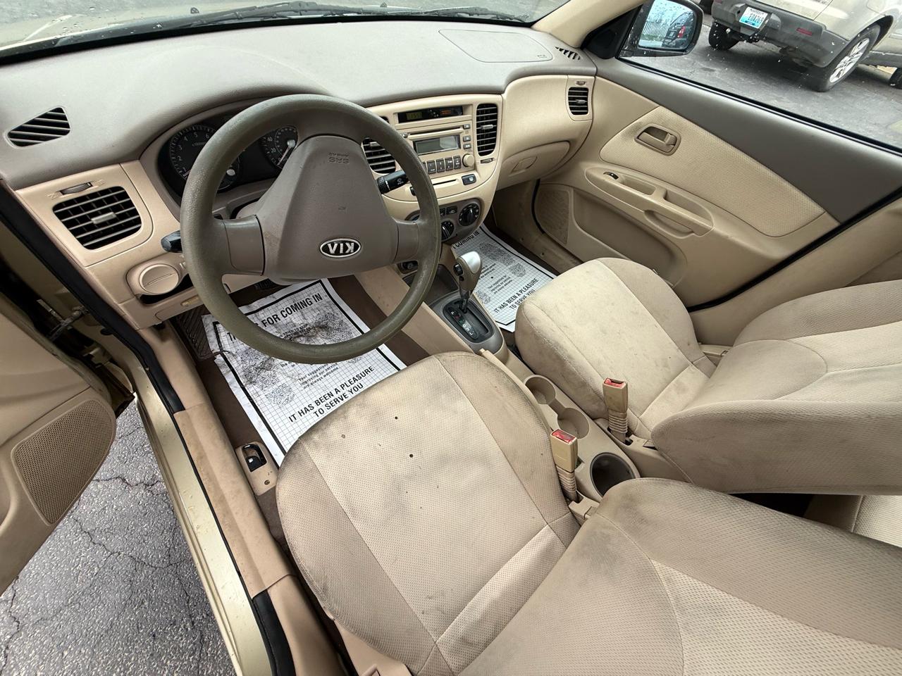 Kia Rio 4dr Sdn Auto LX 2007