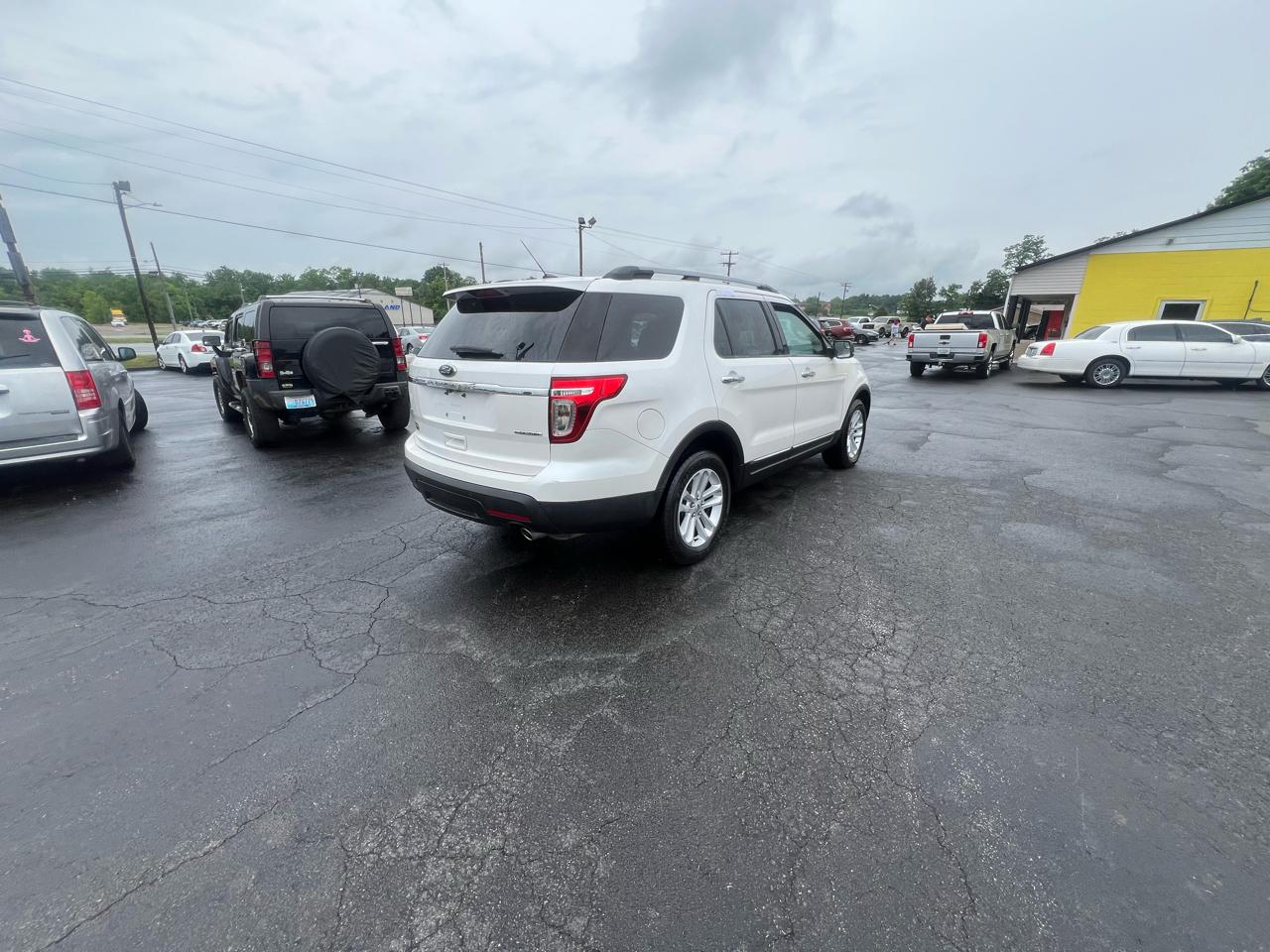 Ford Explorer FWD 4dr XLT 2013