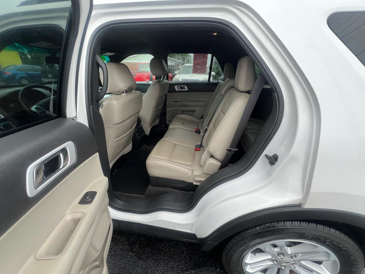 Ford Explorer FWD 4dr XLT 2013