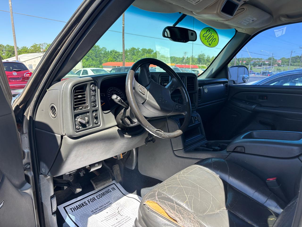 Chevrolet Avalanche 1500 5dr Crew Cab 130" WB 4WD 2003