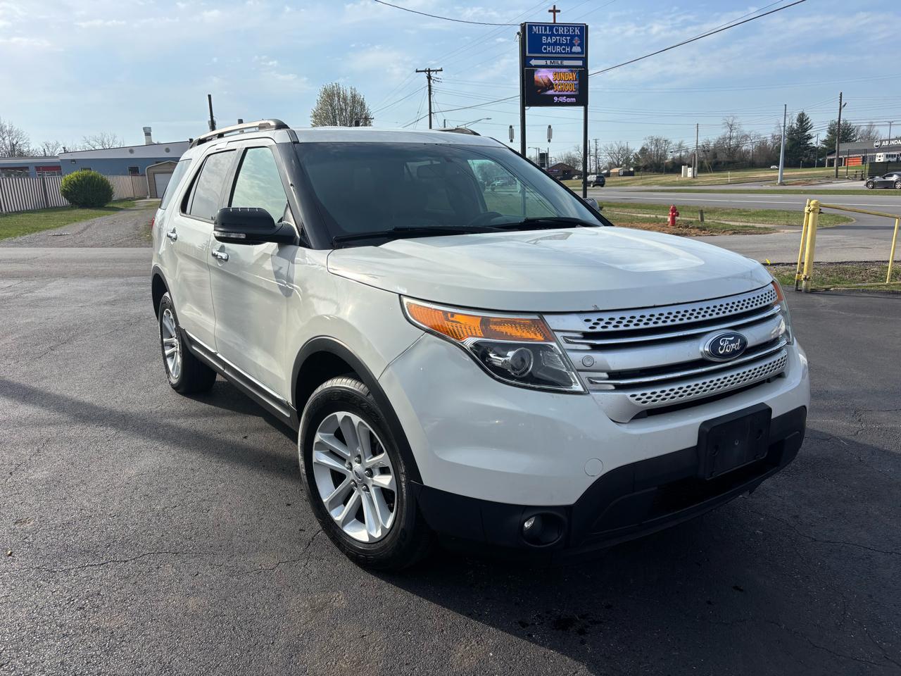 Ford Explorer 4WD 4dr XLT 2012