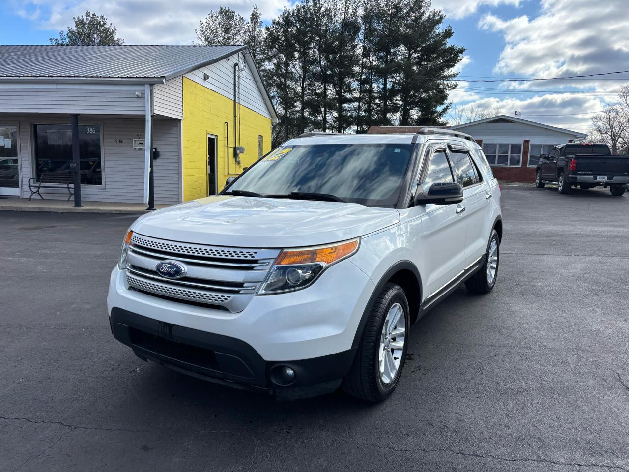 Ford Explorer 4WD 4dr XLT 2012