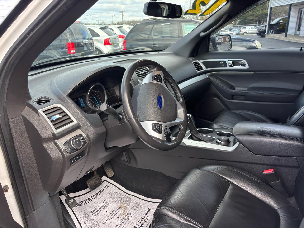 Ford Explorer 4WD 4dr XLT 2012