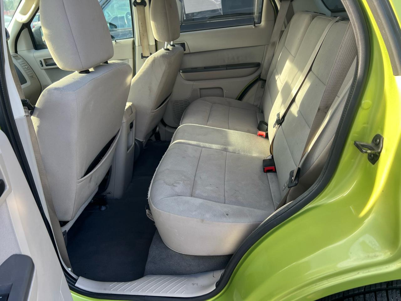 Ford Escape 4WD 4dr XLT 2012