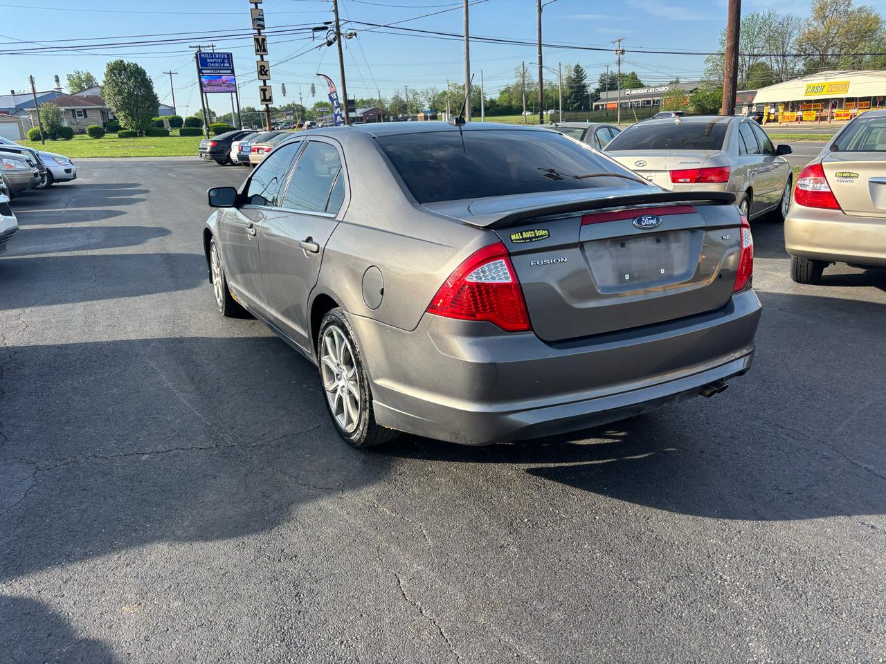 Ford Fusion 4dr Sdn SE FWD 2011