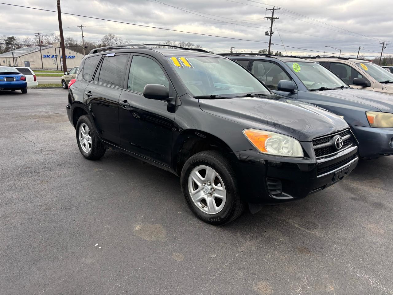 Toyota RAV4 FWD 4dr 4-cyl 4-Spd AT (Natl) 2011