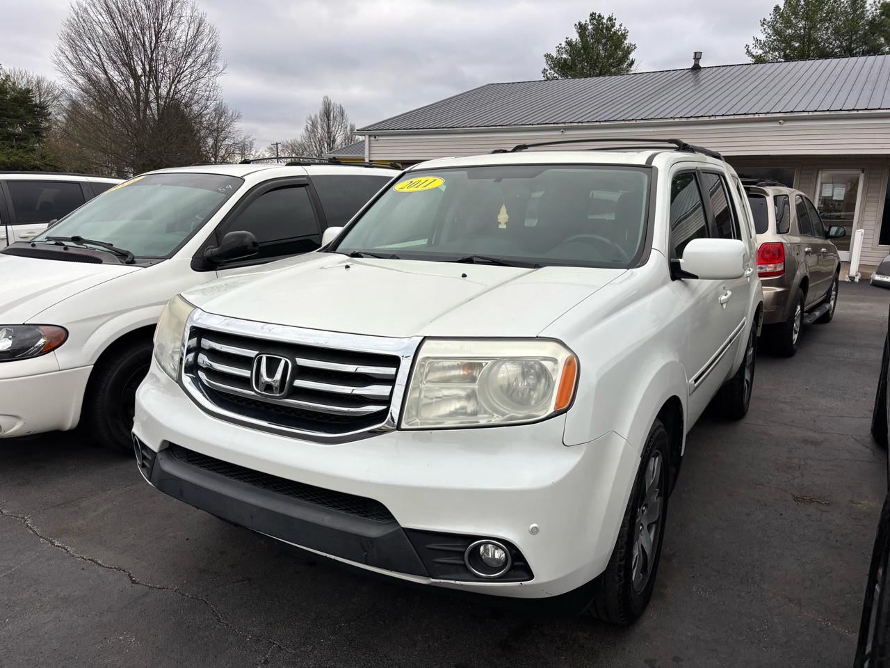 Honda Pilot 4WD 4dr Touring w/RES & Navi 2013