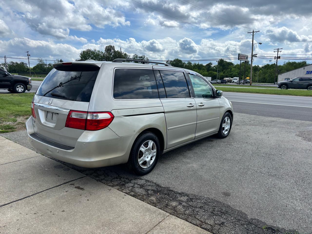 Honda Odyssey 5dr Touring AT 2006