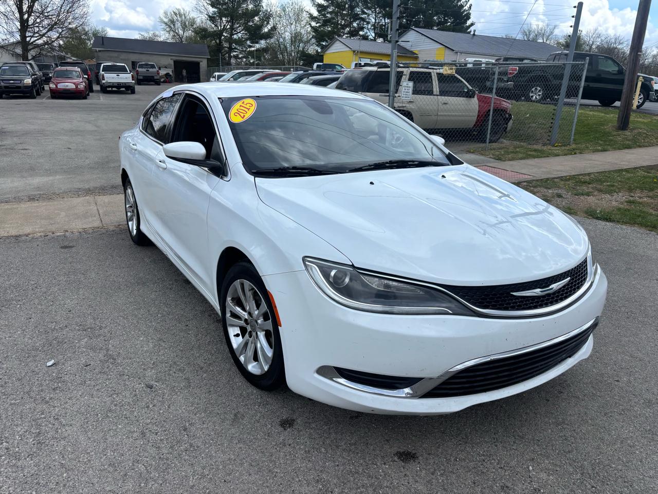 2015 Chrysler 200 4dr Sdn Limited FWD