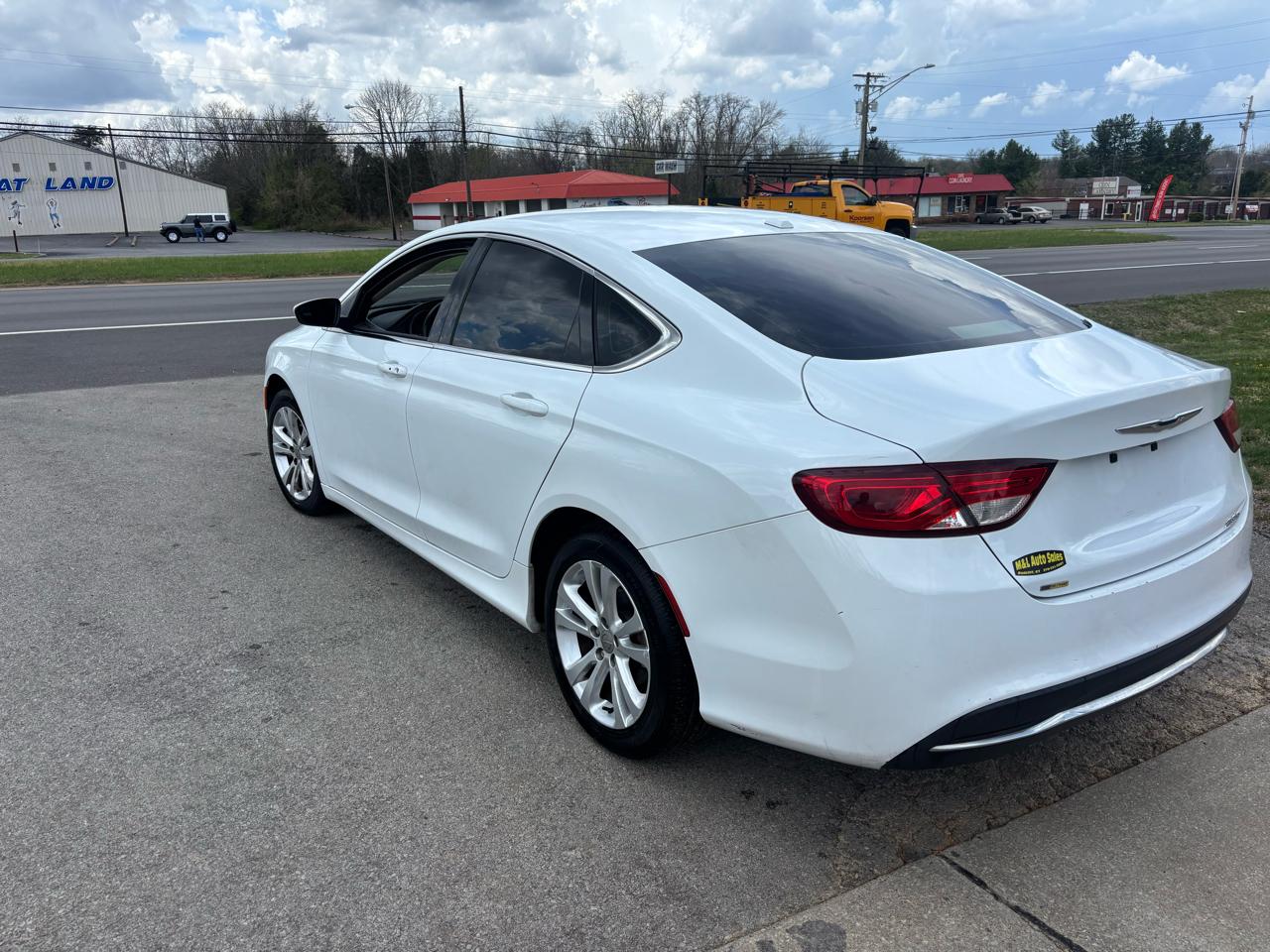 Chrysler 200 4dr Sdn Limited FWD 2015