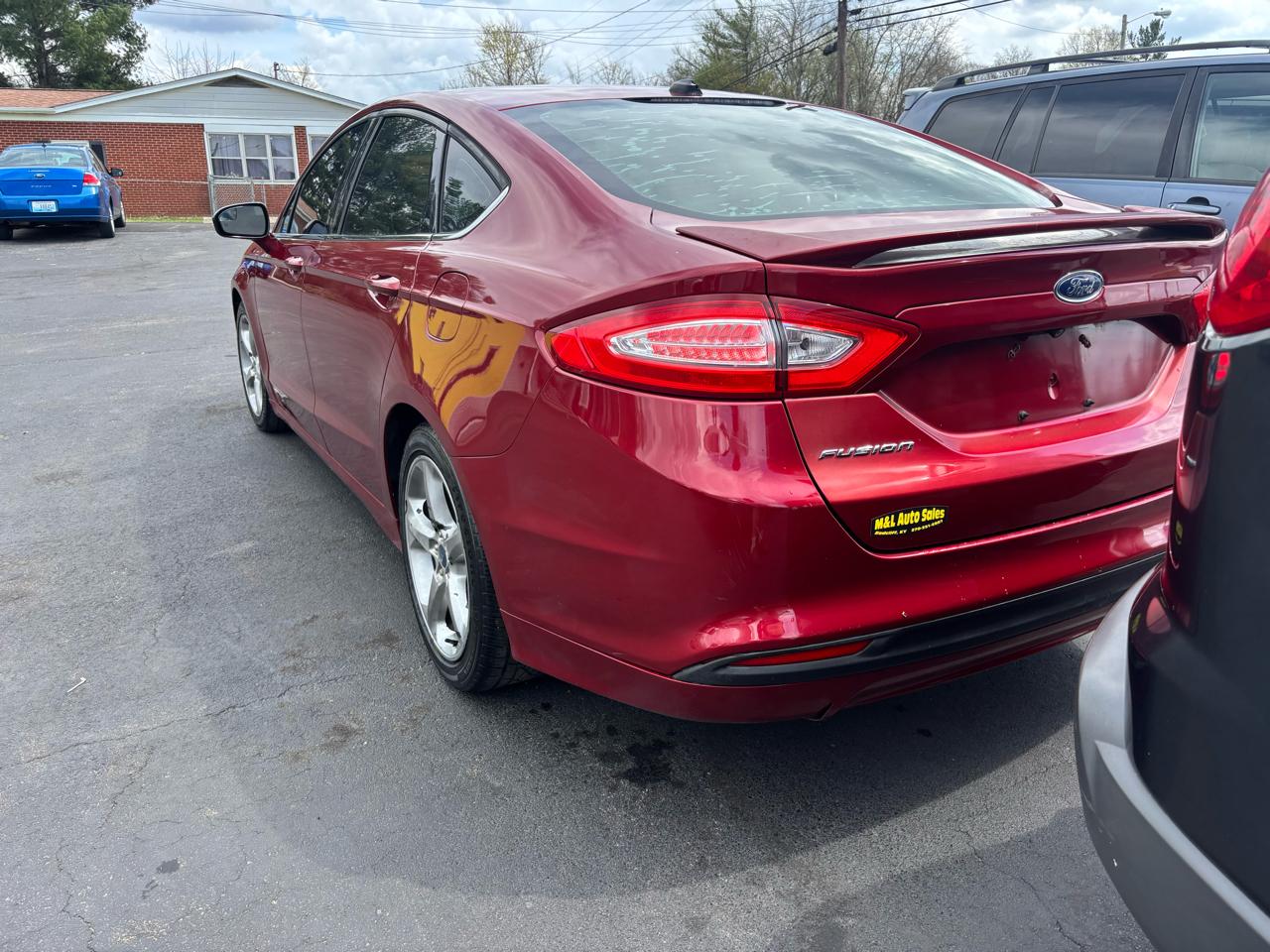 Ford Fusion 4dr Sdn SE FWD 2015