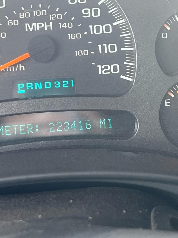 Chevrolet Silverado 2500HD Ext Cab 143.5" WB 4WD LT 2004