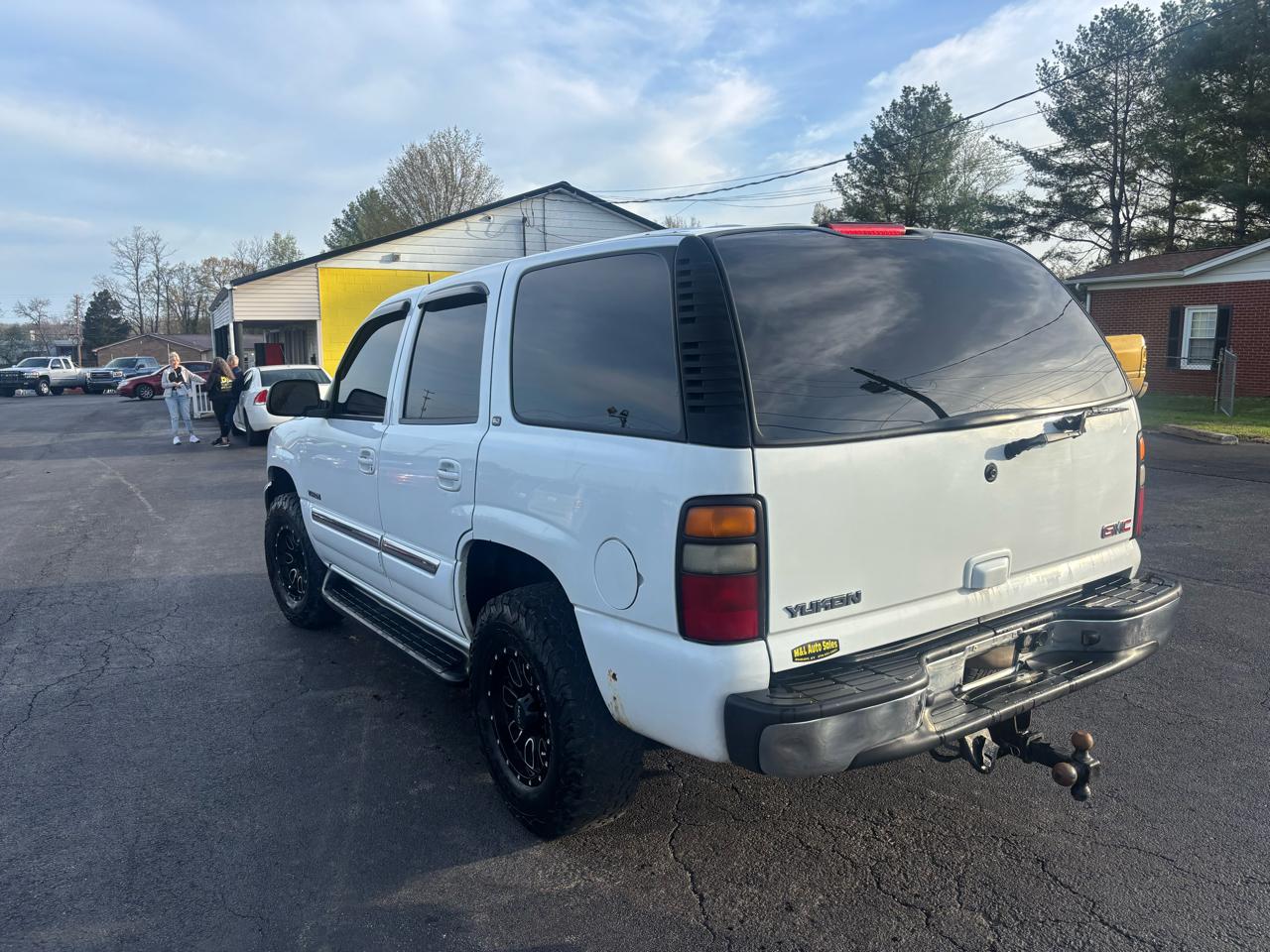GMC Yukon 4dr 1500 4WD SLT 2004