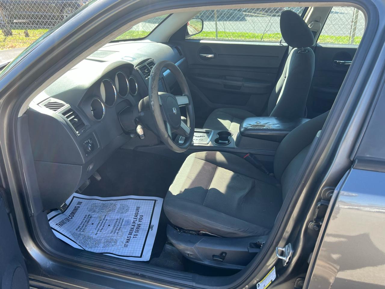 Dodge Charger 4dr Sdn SE RWD 2008