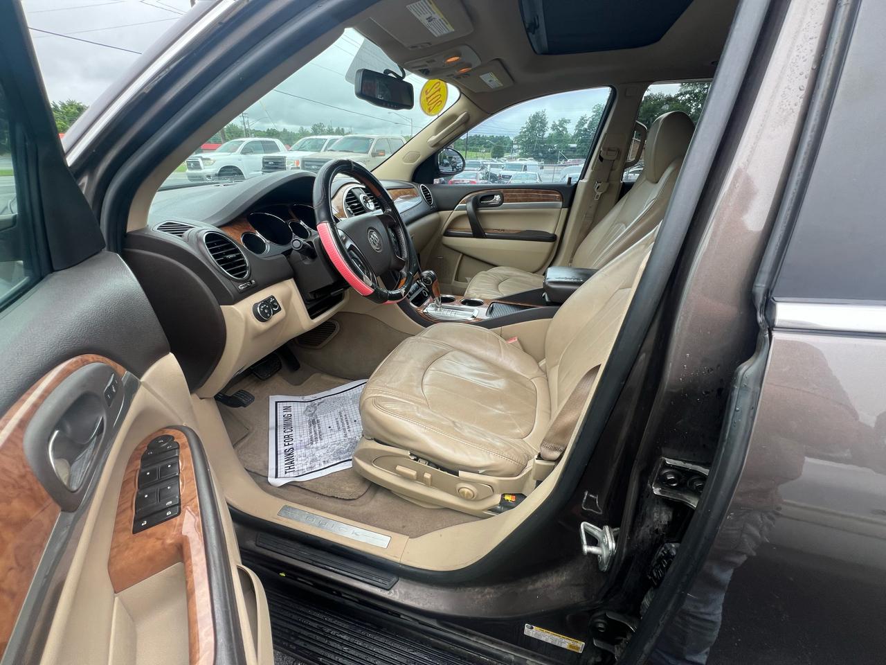 Buick Enclave FWD 4dr Leather 2012
