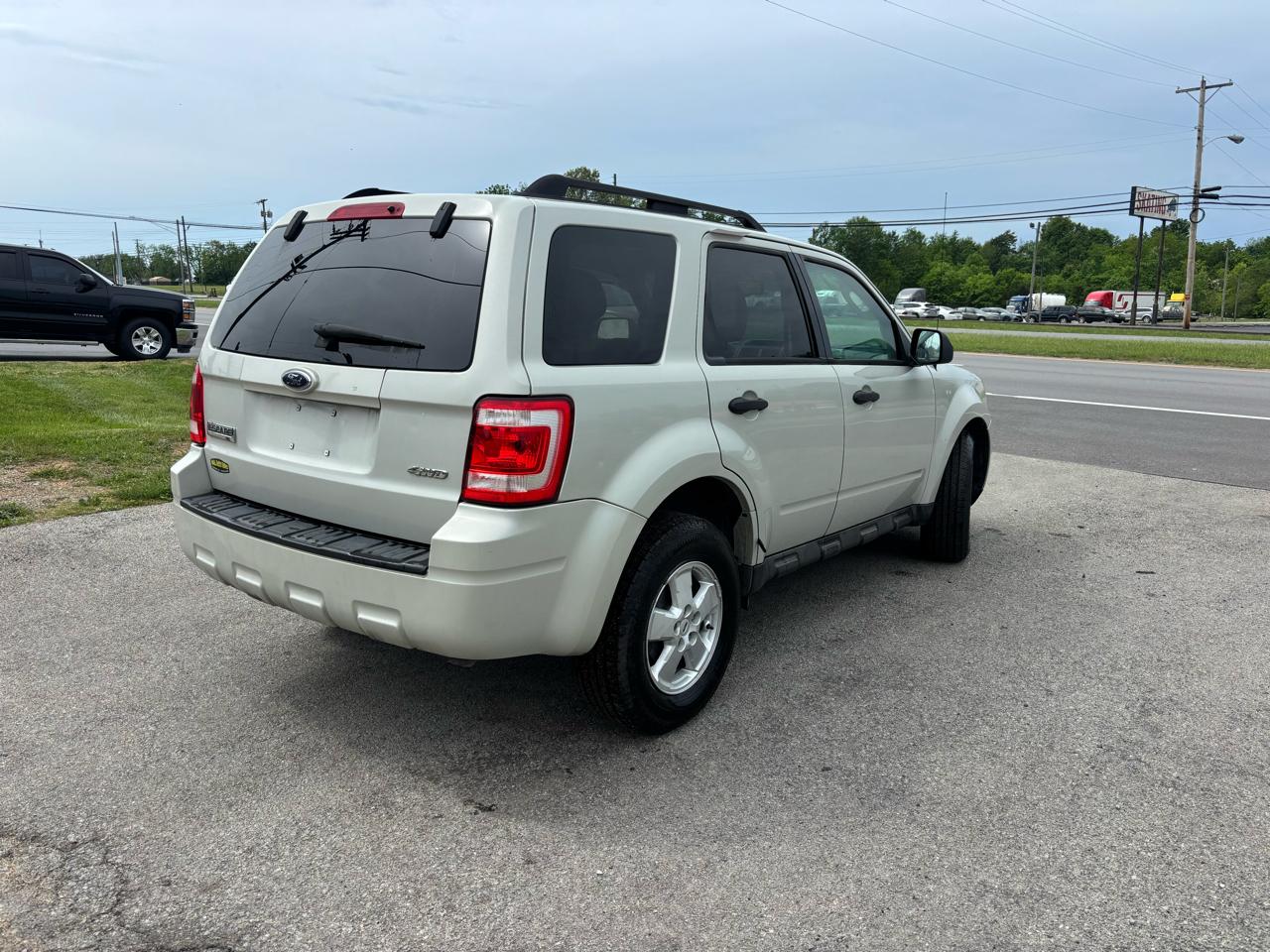 Ford Escape 4WD 4dr V6 Auto XLT 2009