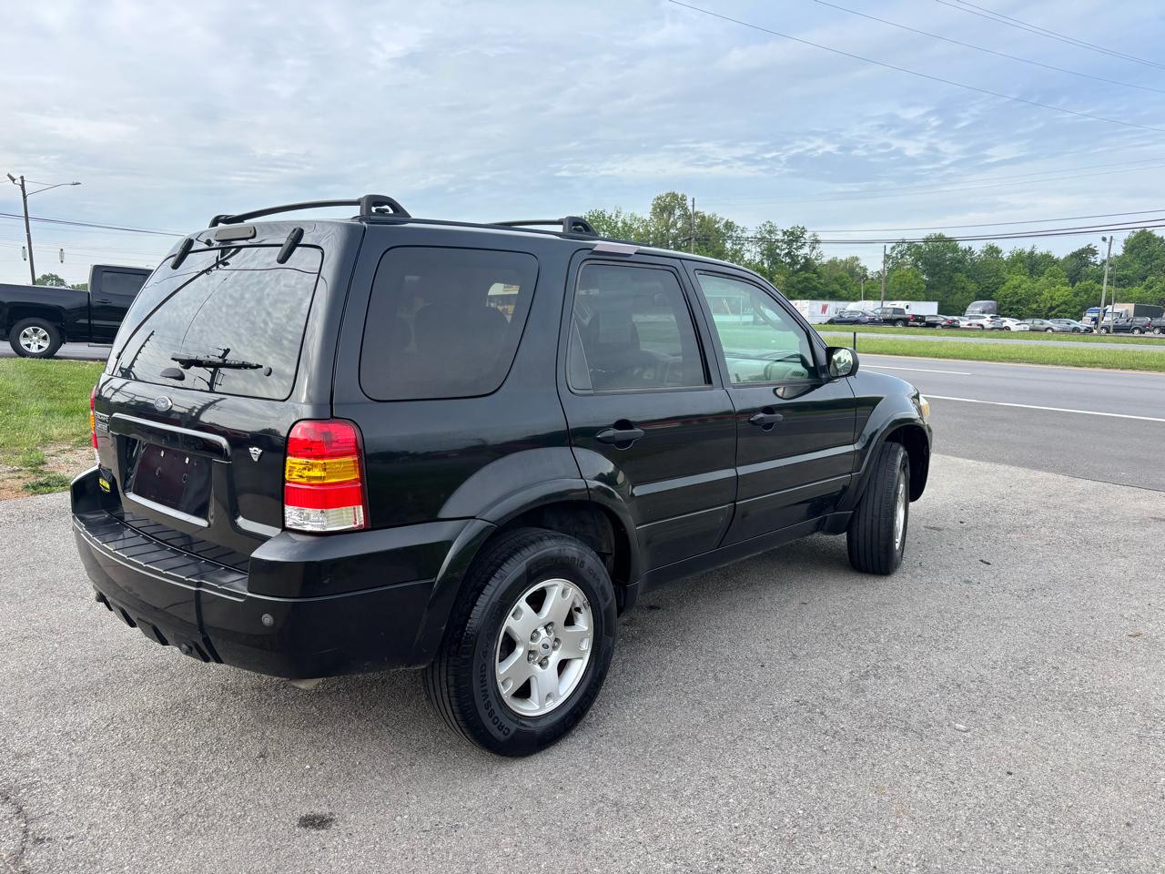 Ford Escape 4dr 3.0L Limited 4WD 2006
