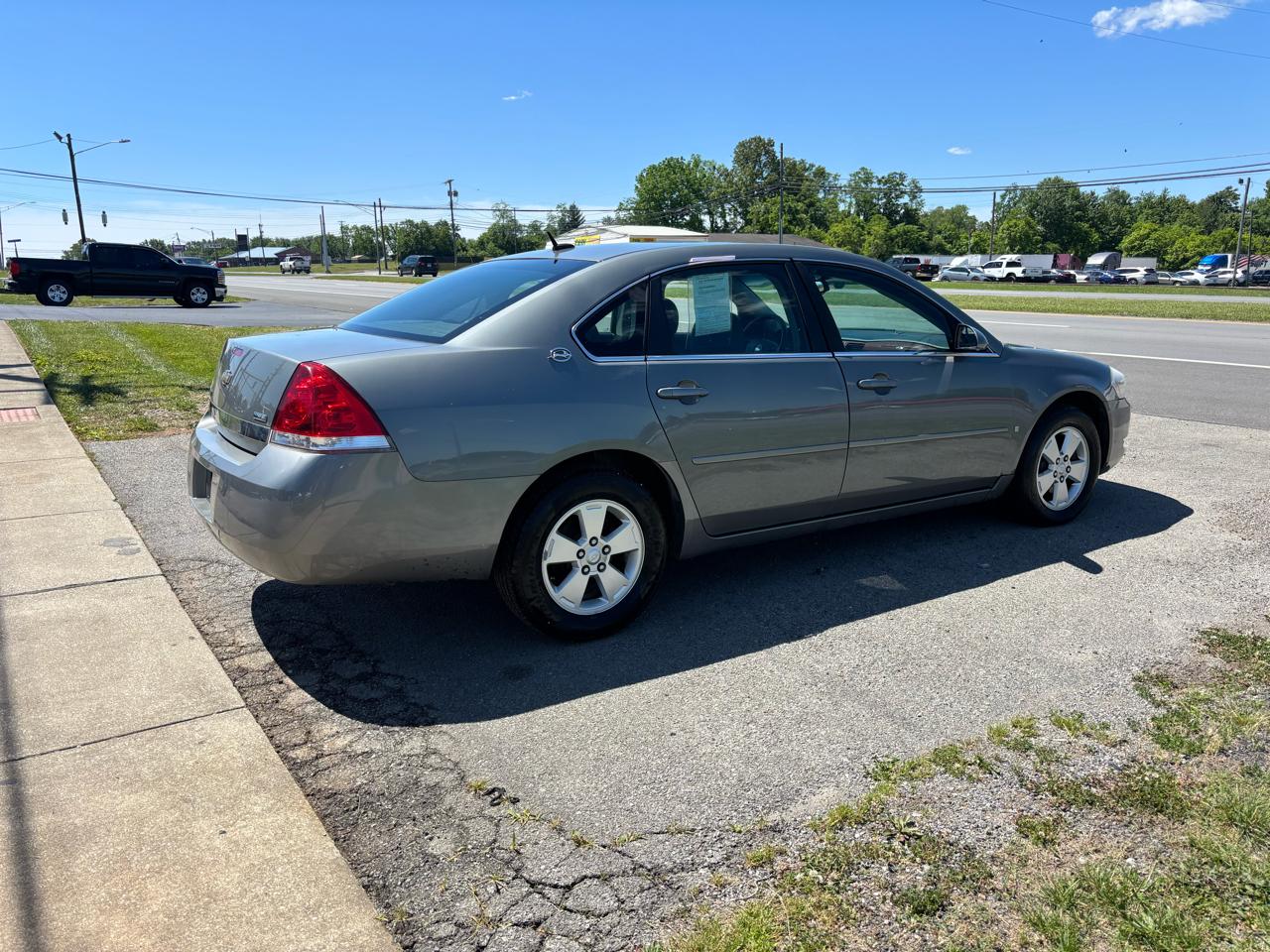 Chevrolet Impala 4dr Sdn 3.5L LT 2008