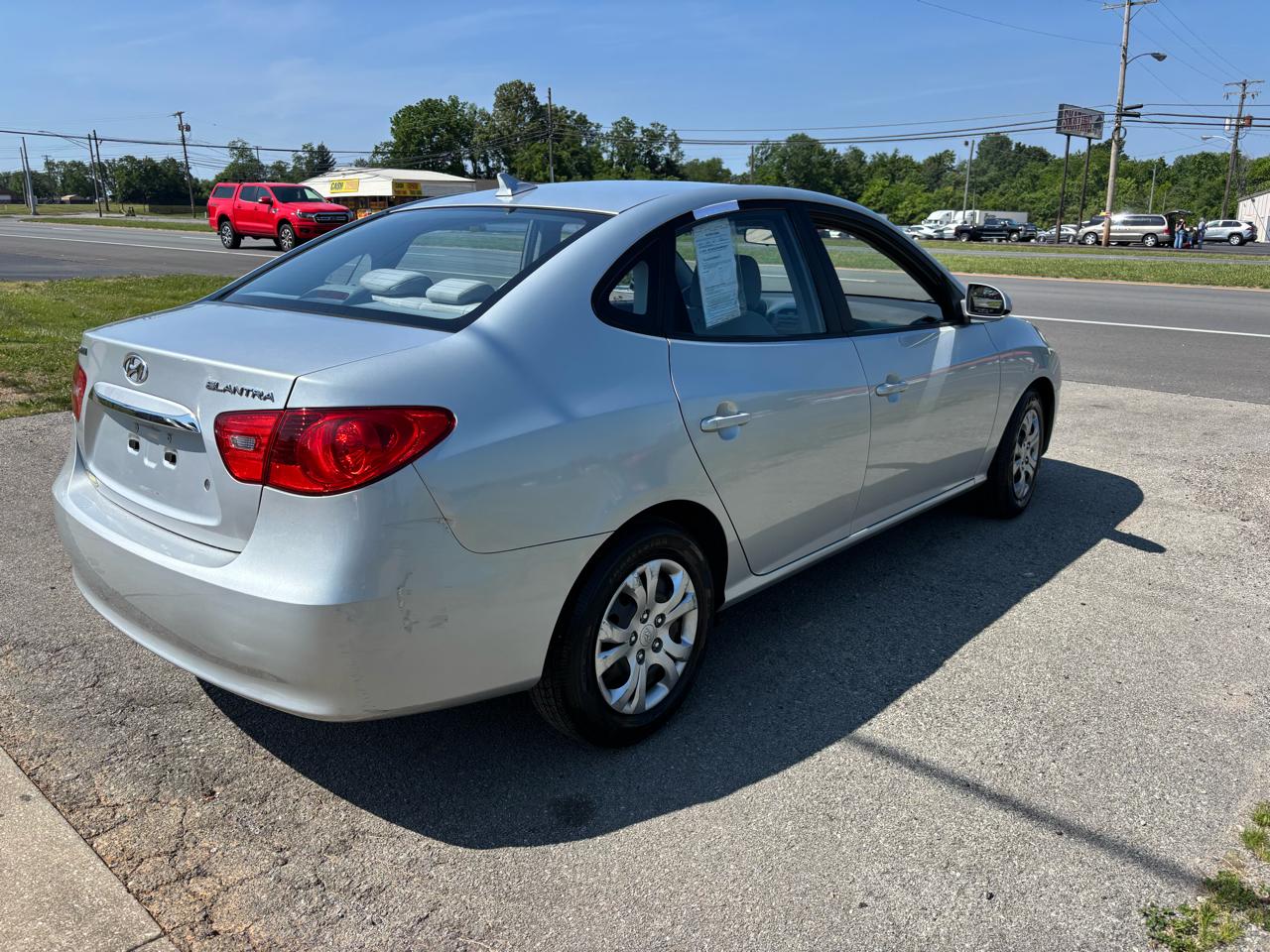 Hyundai Elantra 4dr Sdn Auto GLS 2010