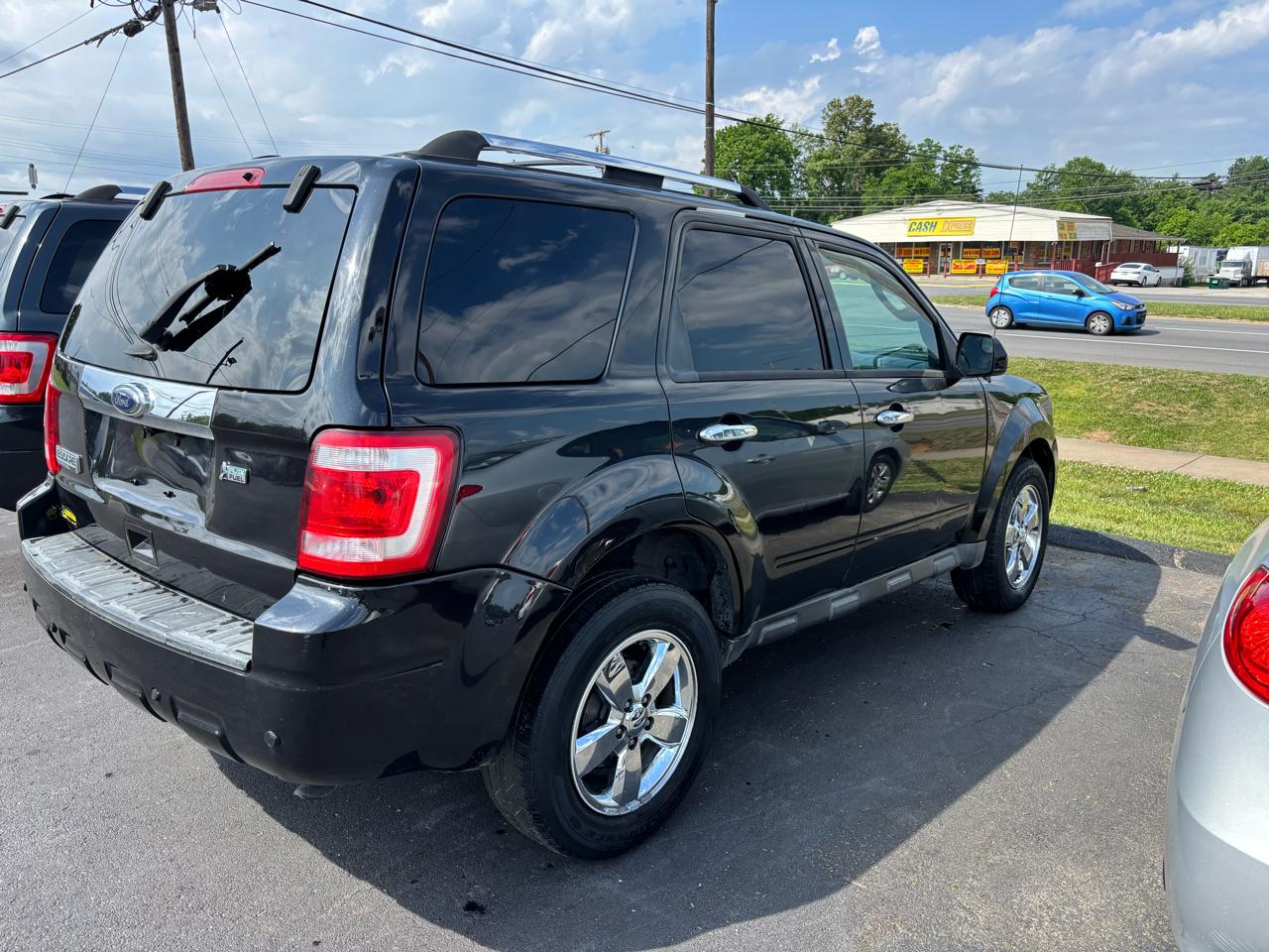 Ford Escape FWD 4dr Limited 2011
