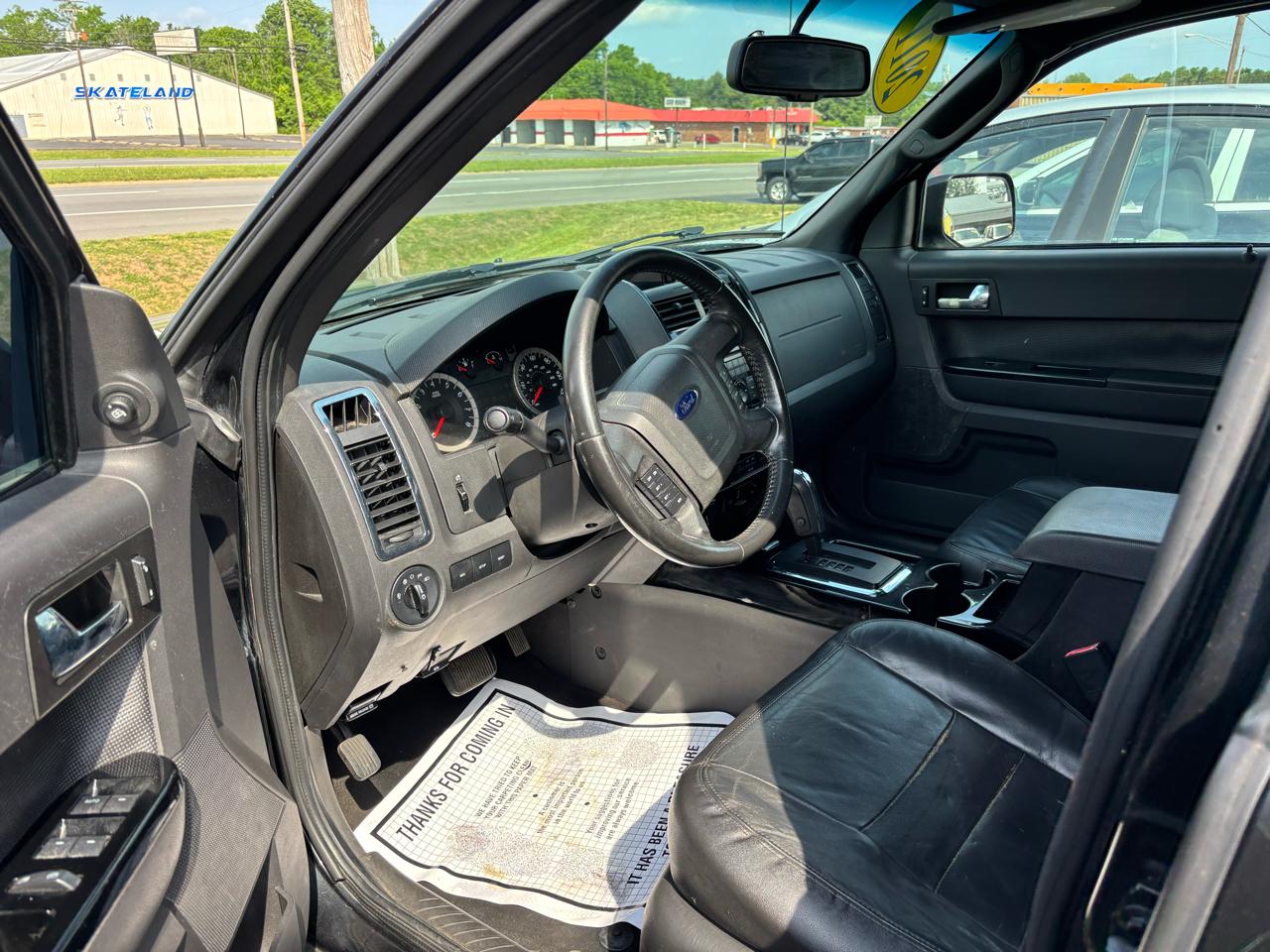 Ford Escape FWD 4dr Limited 2011