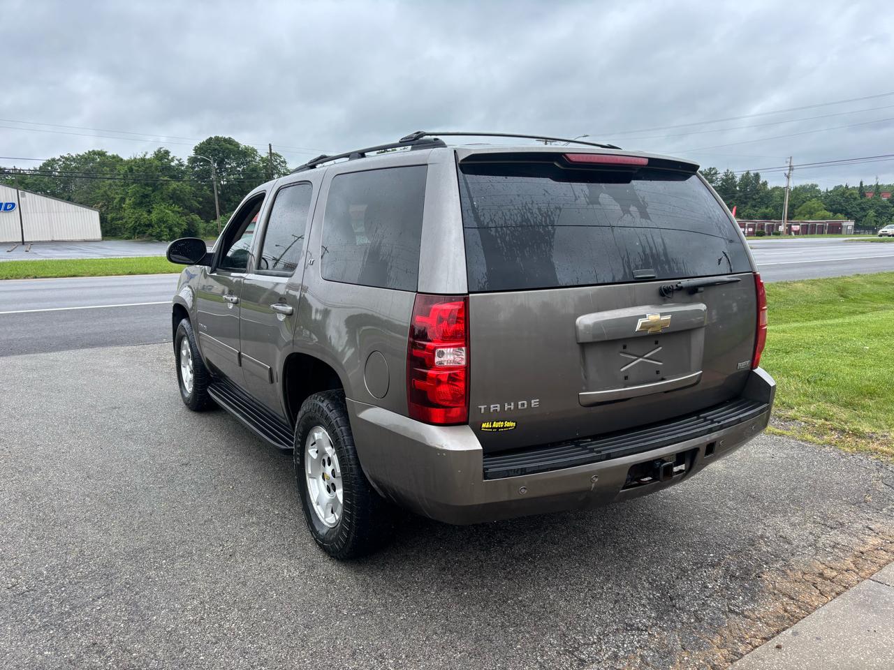 Chevrolet Tahoe 2WD 4dr 1500 LT 2011