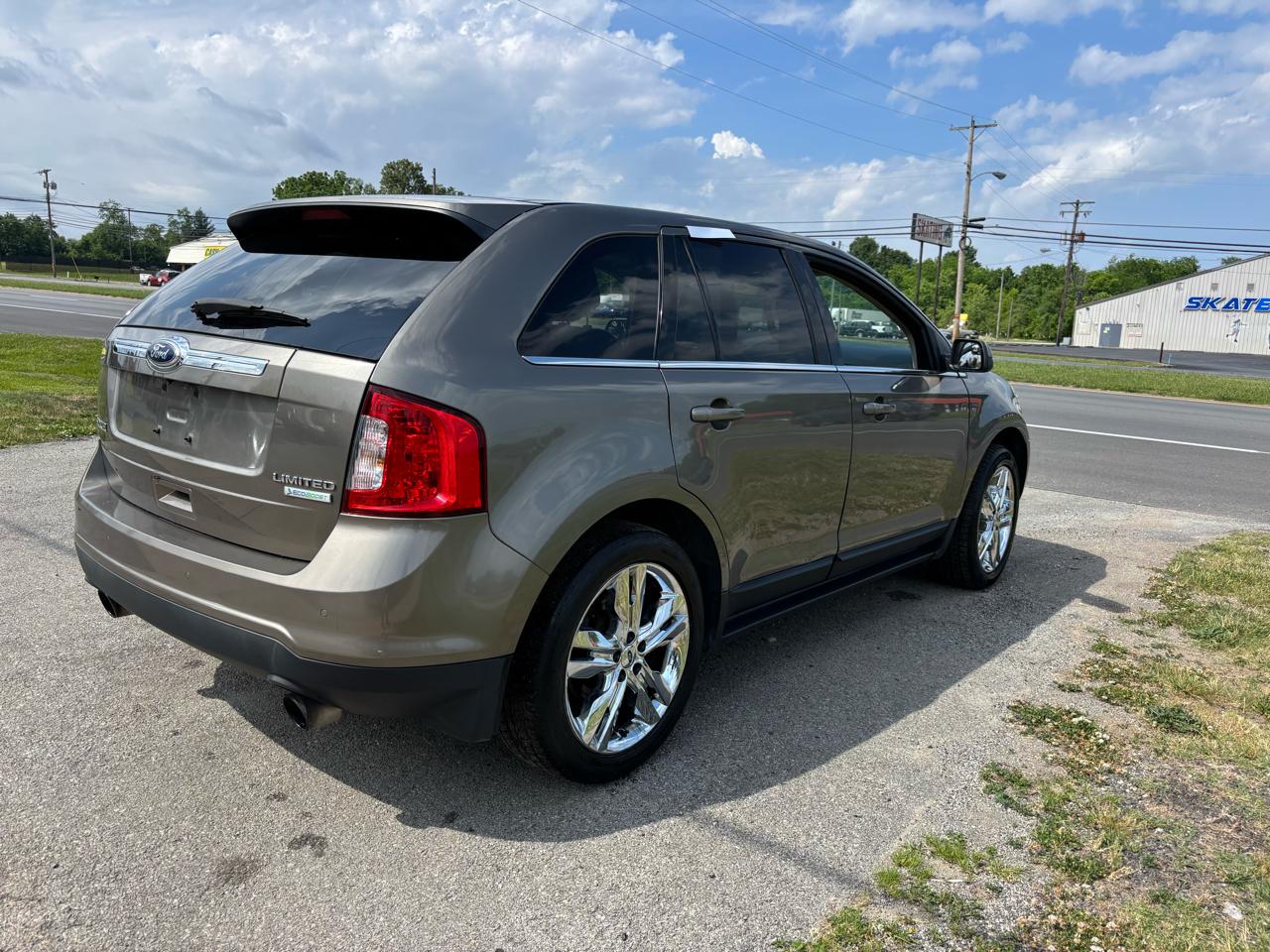 Ford Edge 4dr Limited FWD 2013