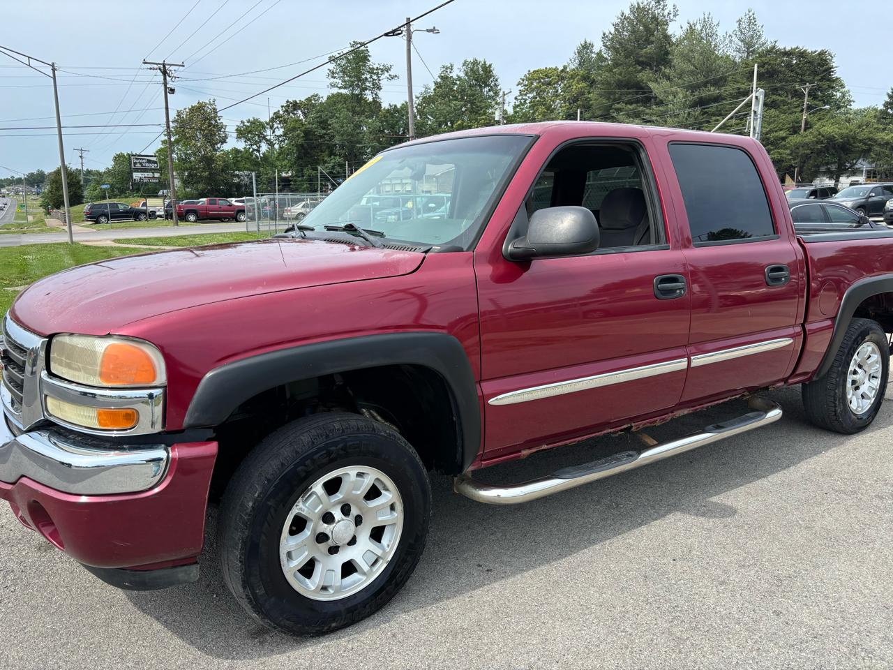 GMC Sierra 1500 Crew Cab 143.5" WB 4WD SLE 2005