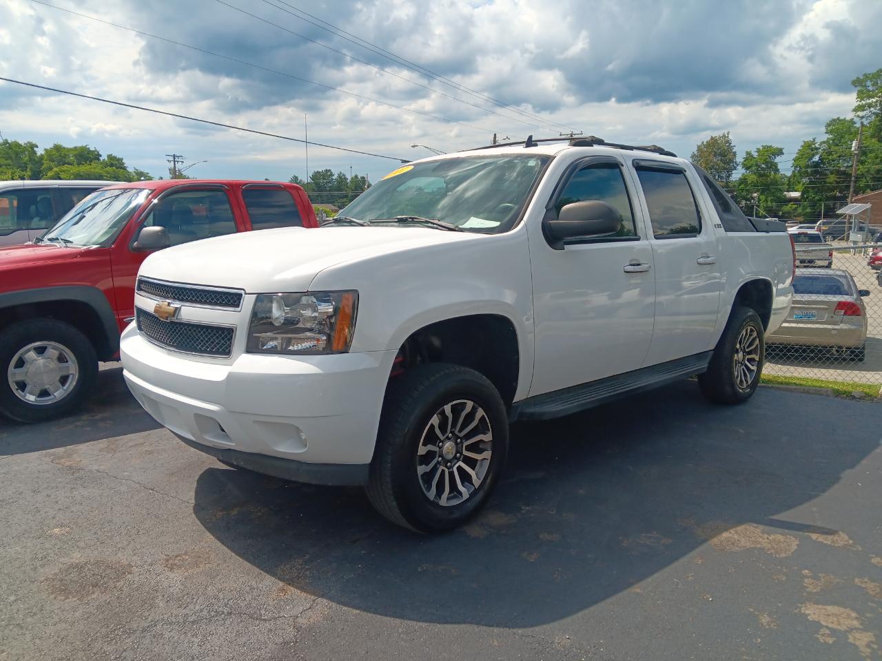 2007 Chevrolet Avalanche 4WD Crew Cab 130" LT w/2LT