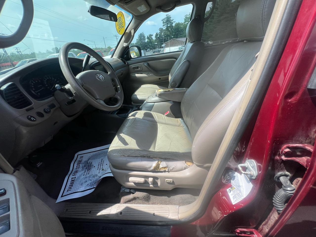 Toyota Sequoia 4dr SR5 (Natl) 2006