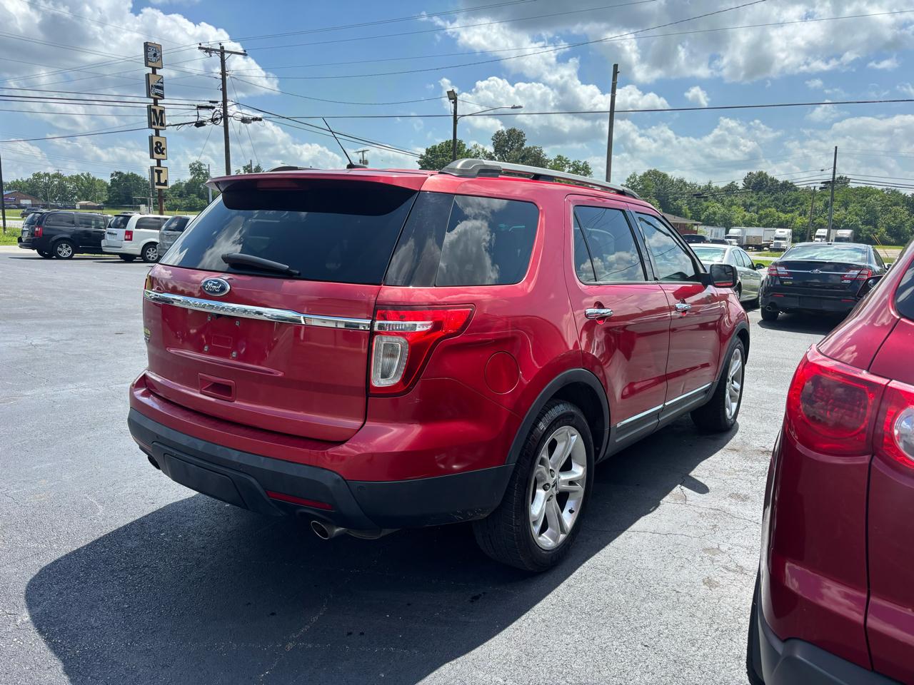 Ford Explorer FWD 4dr XLT 2011