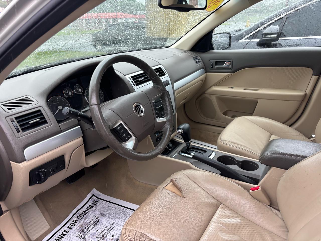 Mercury Milan 4dr Sdn I4 Premier FWD 2008