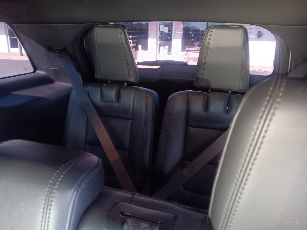 Ford Explorer 4WD 4dr XLT 2011