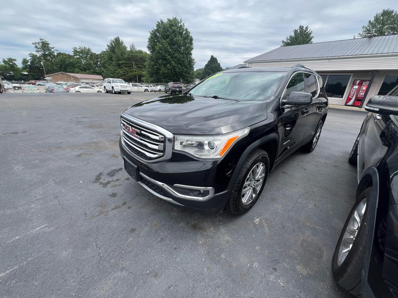 GMC Acadia FWD 4dr SLE w/SLE-2 2017