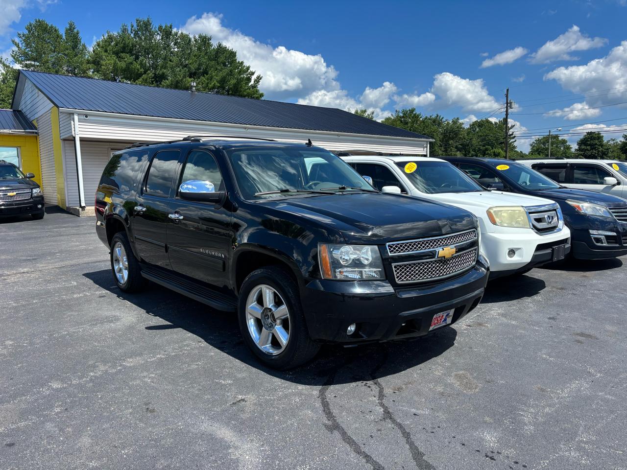 2013 Chevrolet Suburban 4WD 4dr 1500 LT