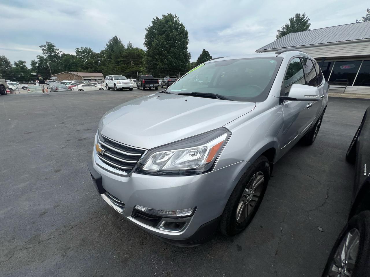 Chevrolet Traverse AWD 4dr LT w/1LT 2017
