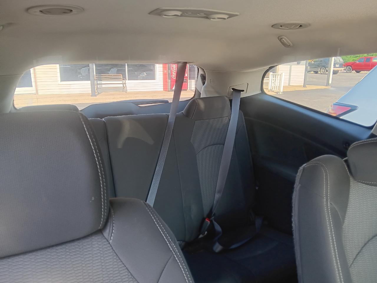 Chevrolet Traverse AWD 4dr LT w/2LT 2015