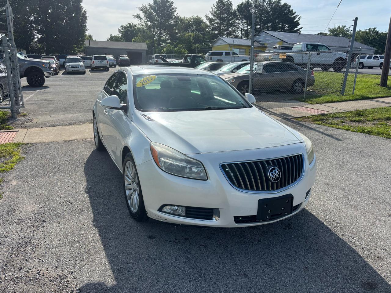 Buick Regal 4dr Sdn Base 2012