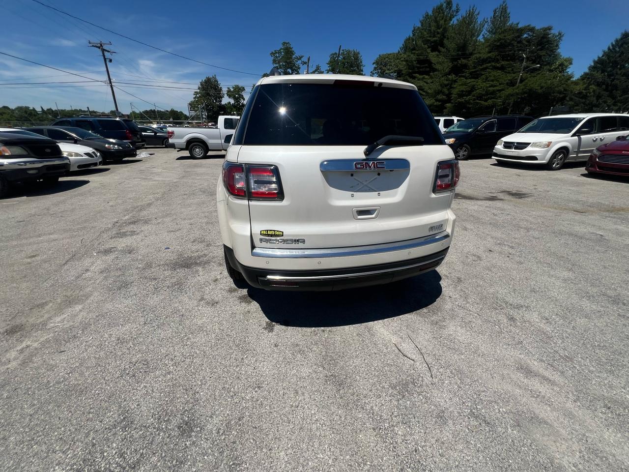 GMC Acadia AWD 4dr SLE w/SLE-2 2015