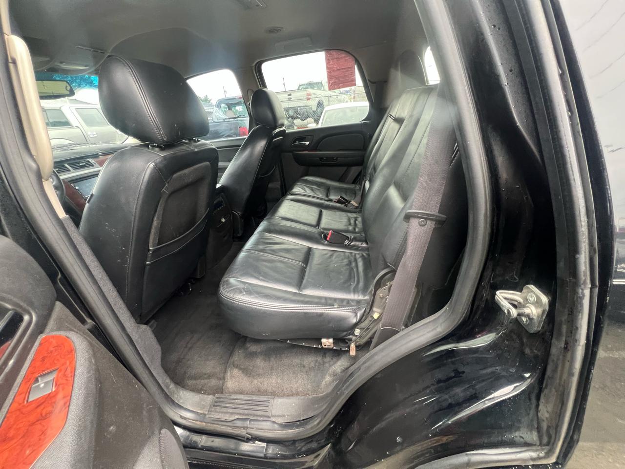 Chevrolet Tahoe 2WD 4dr 1500 LS 2011