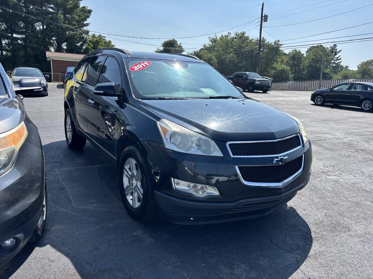 Chevrolet Traverse AWD 4dr LT w/2LT 2011