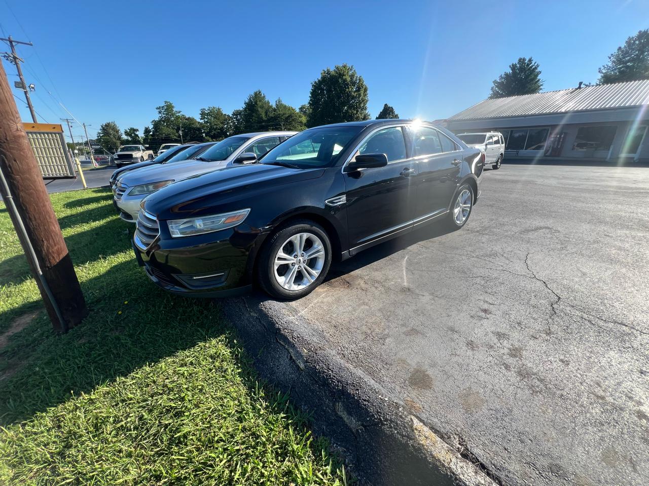 Ford Taurus 4dr Sdn SEL FWD 2014