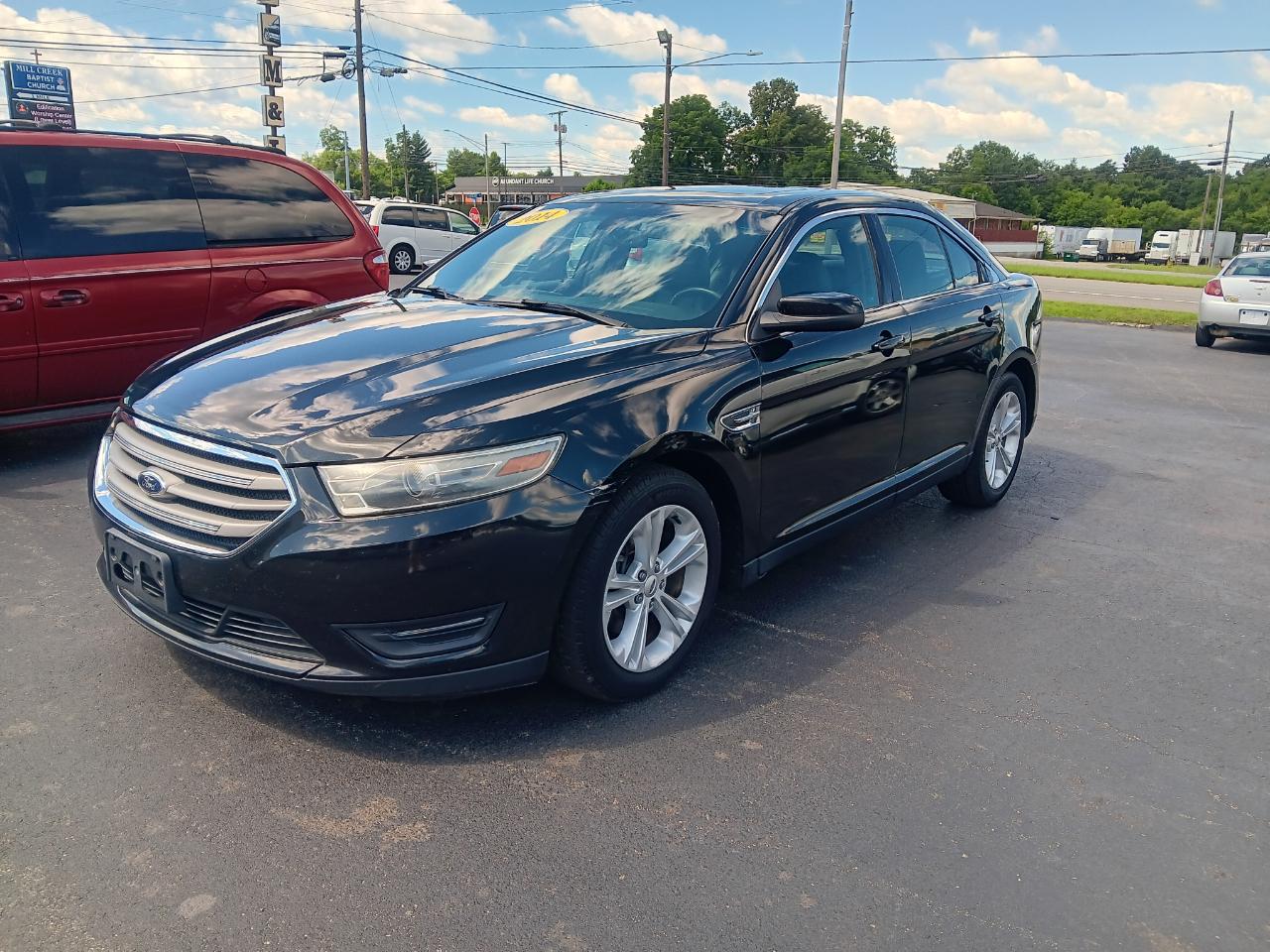Ford Taurus 4dr Sdn SEL FWD 2014
