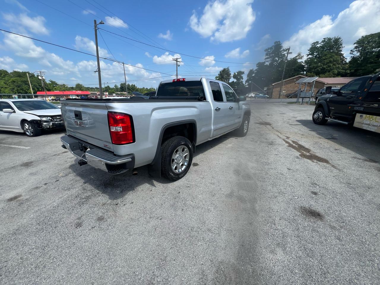 GMC Sierra 1500 4WD Double Cab 143.5" SLE 2014
