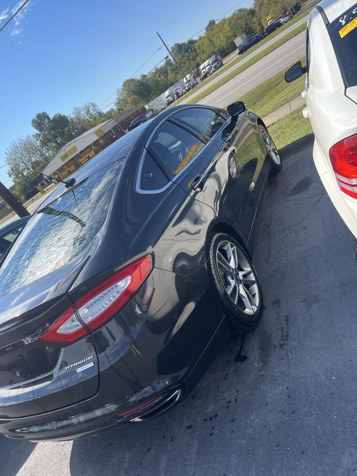 Ford Fusion 4dr Sdn Titanium FWD 2015