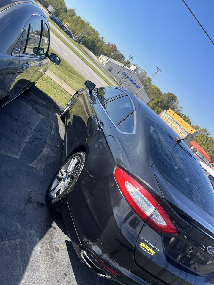 Ford Fusion 4dr Sdn Titanium FWD 2015