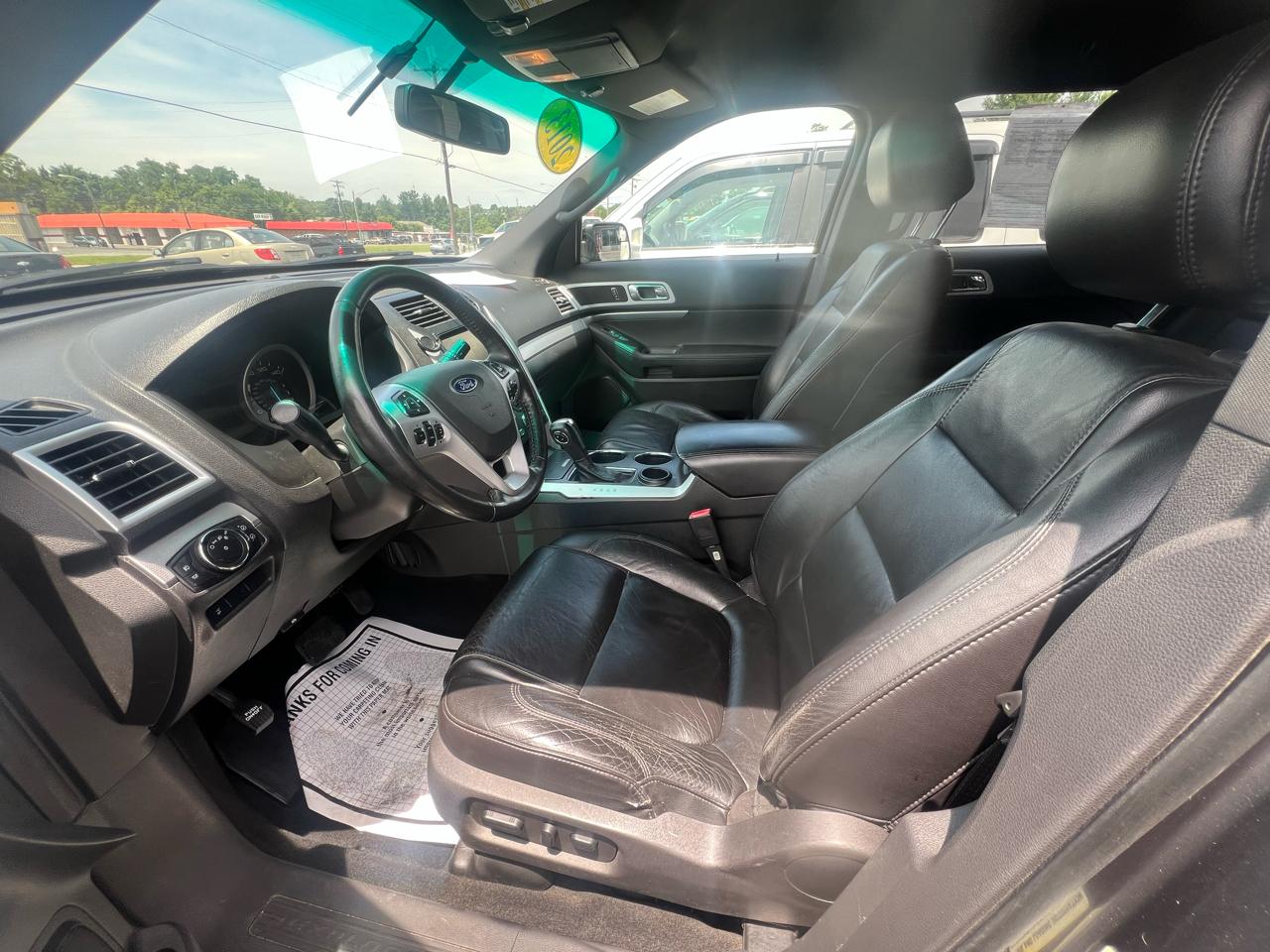 Ford Explorer FWD 4dr XLT 2013